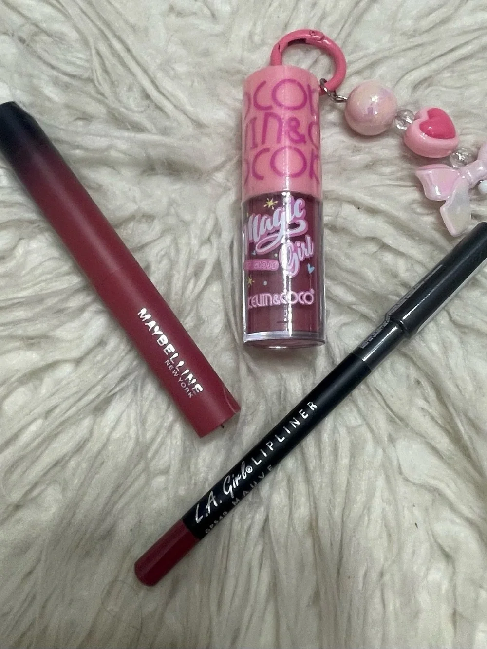 Ale-Hop Pink Gift Set with Maybelline Lipstick & L.A. Girl Lipliner